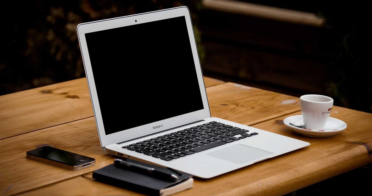 Phân tích dữ liệu AI search Bảng phân tích dữ liệu lưu lượng truy cập AI search